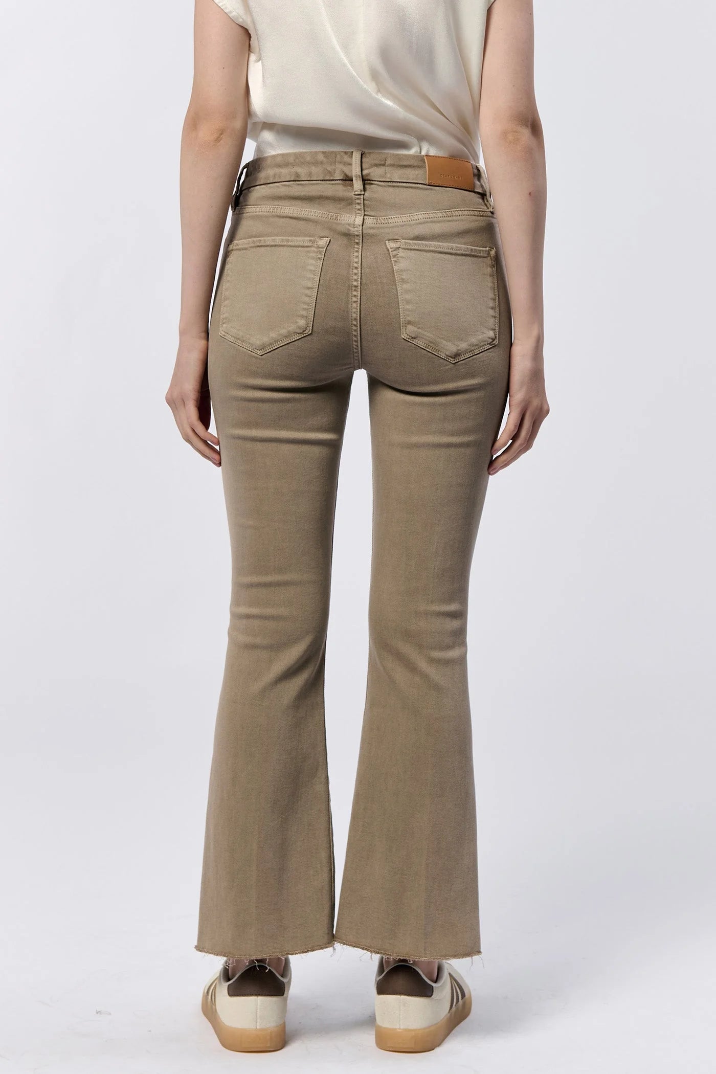 Jeanne Brown Jeans